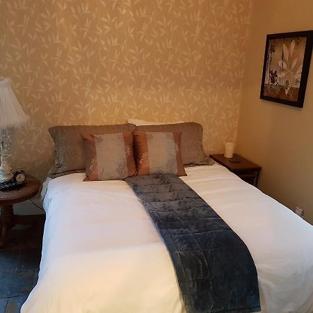 Hellemsfield Inn & Bed And Breakfast Kingsville Экстерьер фото