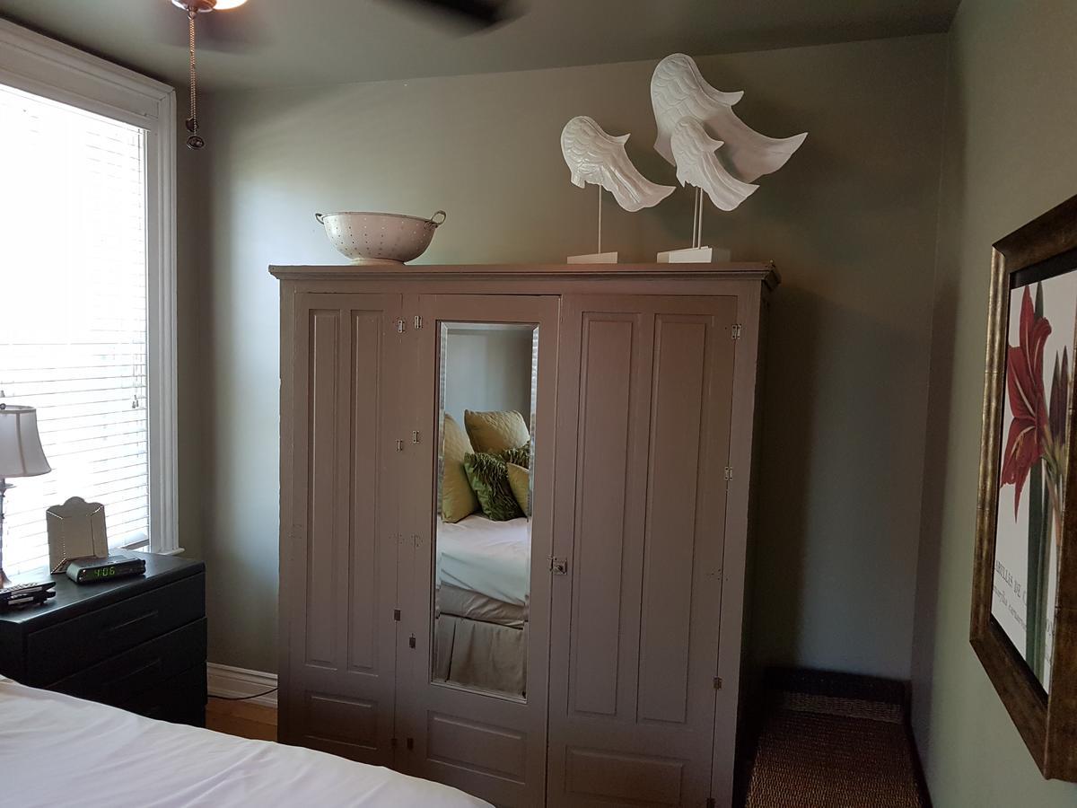 Hellemsfield Inn & Bed And Breakfast Kingsville Экстерьер фото